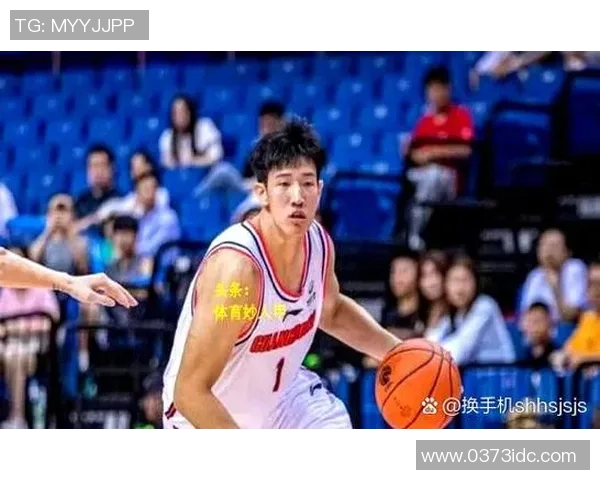 深圳篮球队在篮球意识排行榜中荣登第四名展现出色团队配合与战术执行能力 深圳篮球队在篮球意识排行榜中荣登第四名展现出色团队配合与战术执行能力