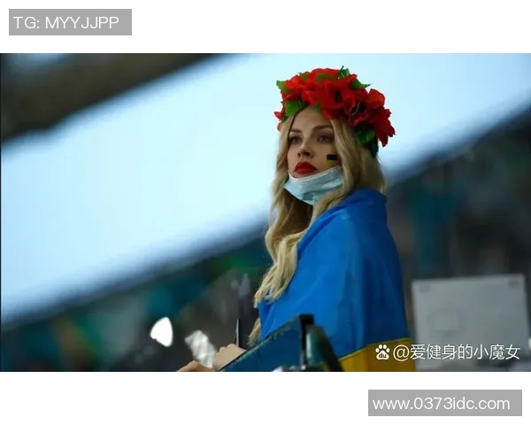 英超足球宝贝大胸姐的魅力与风采揭秘，球场内外的时尚与激情交融